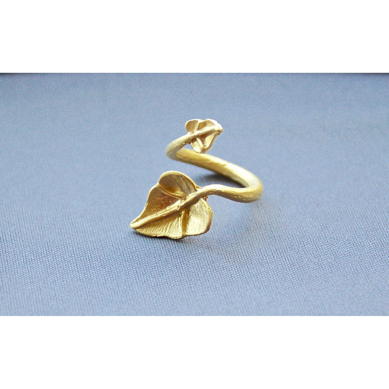 Double Leaf Ring (Gold or Silver)